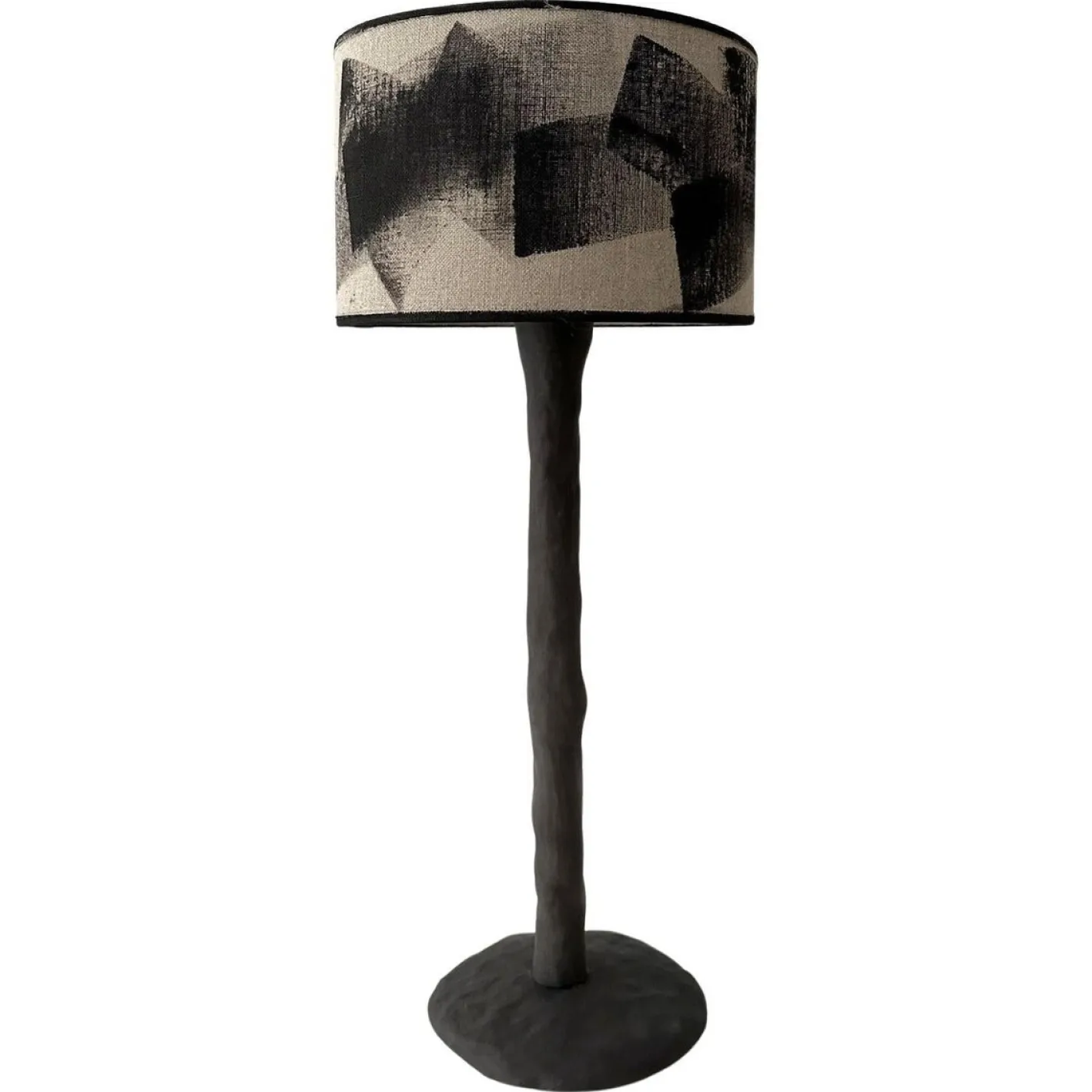Abstrakte Tischlampe aus Holz von Atelier Monochrome