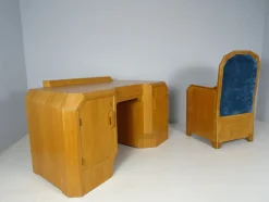 Anthroposophischer Schreibtisch mit Armlehnstuhl Felix Kayser zugeschrieben, 2er Set