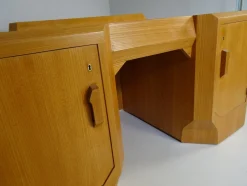 Anthroposophischer Schreibtisch mit Armlehnstuhl Felix Kayser zugeschrieben, 2er Set