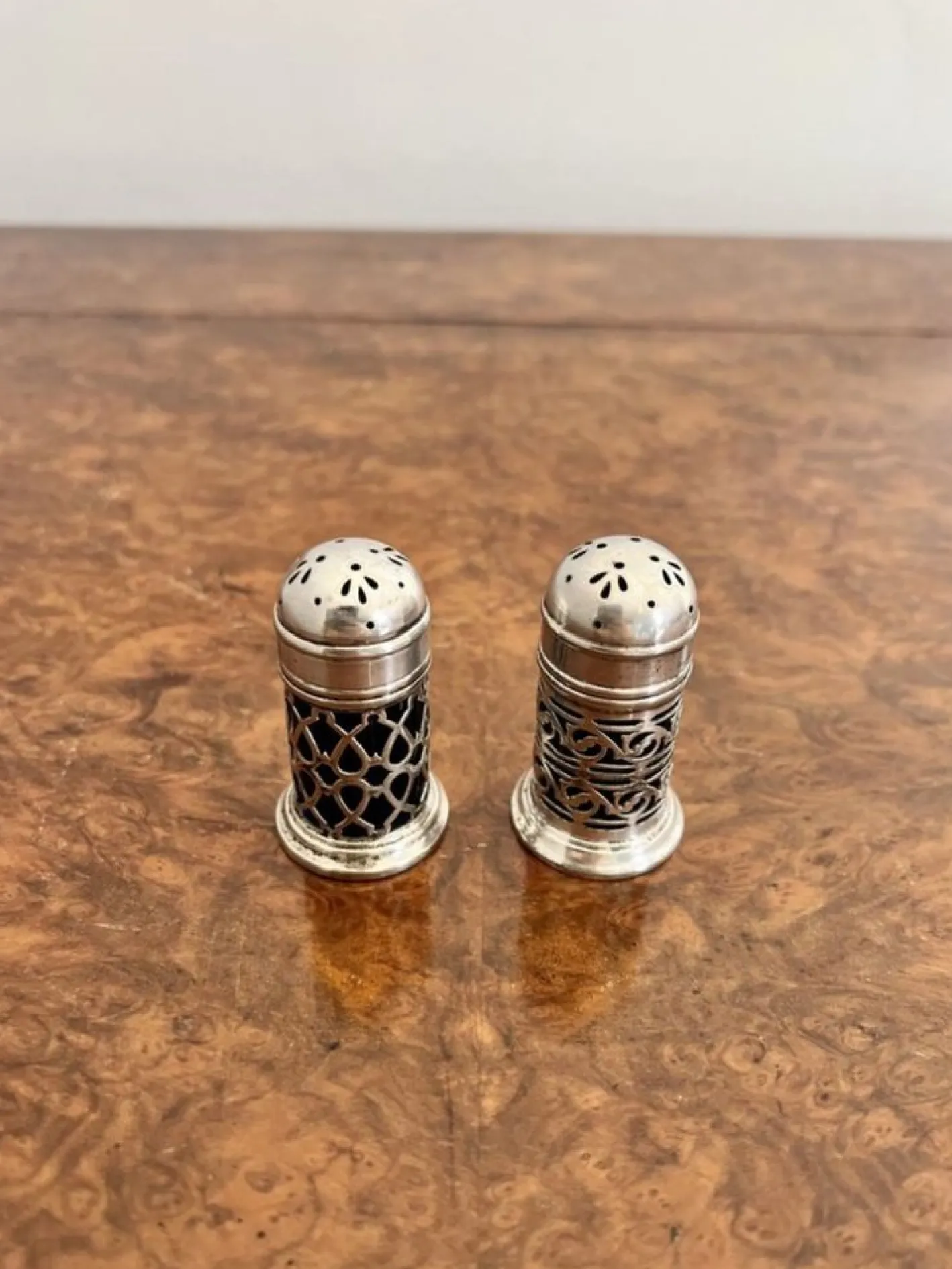 Antike edwardianische Tischschüttler, 1900, 2er Set