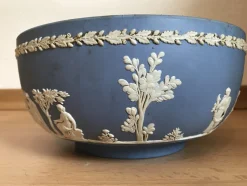 Antike englische Keramikschale von Wedgewood