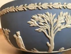 Antike englische Keramikschale von Wedgewood