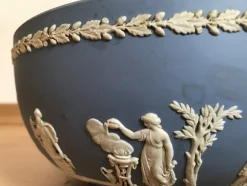Antike englische Keramikschale von Wedgewood