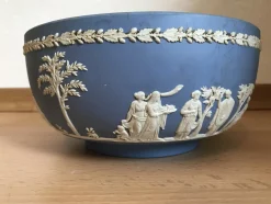 Antike englische Keramikschale von Wedgewood