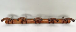 Antike französische Wandgarderobe aus Bambusimitat, 1920er