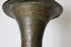 Antike islamische Syrien Stehlampe aus Messing mit handbemaltem Kamelleder Lampenschirm, 1930er