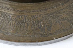 Antike islamische Syrien Stehlampe aus Messing mit handbemaltem Kamelleder Lampenschirm, 1930er