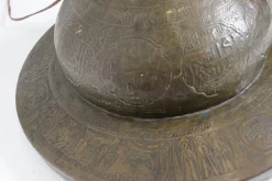 Antike islamische Syrien Stehlampe aus Messing mit handbemaltem Kamelleder Lampenschirm, 1930er