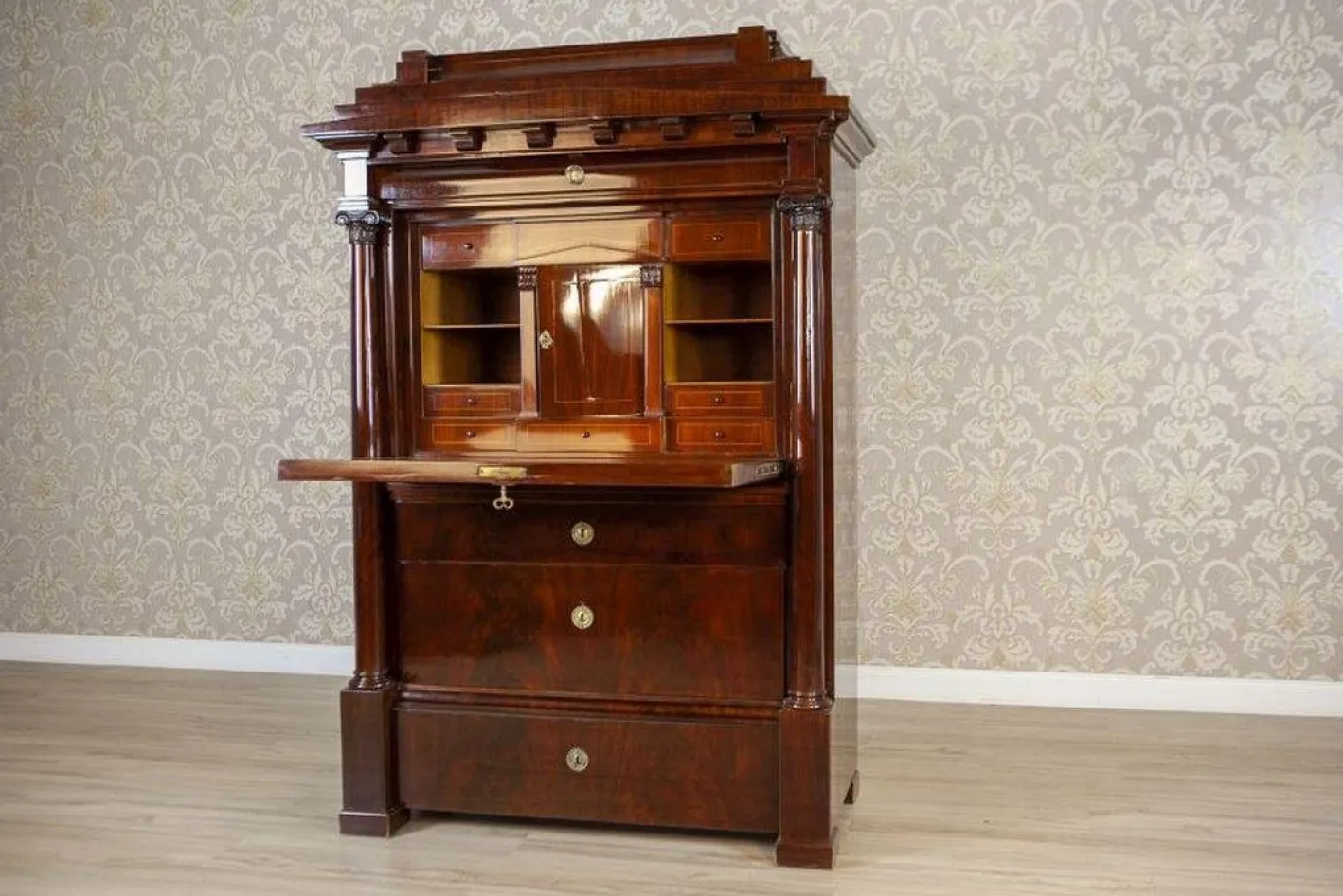 Antiker Biedermeier Sekretär aus Mahagoni, 1840