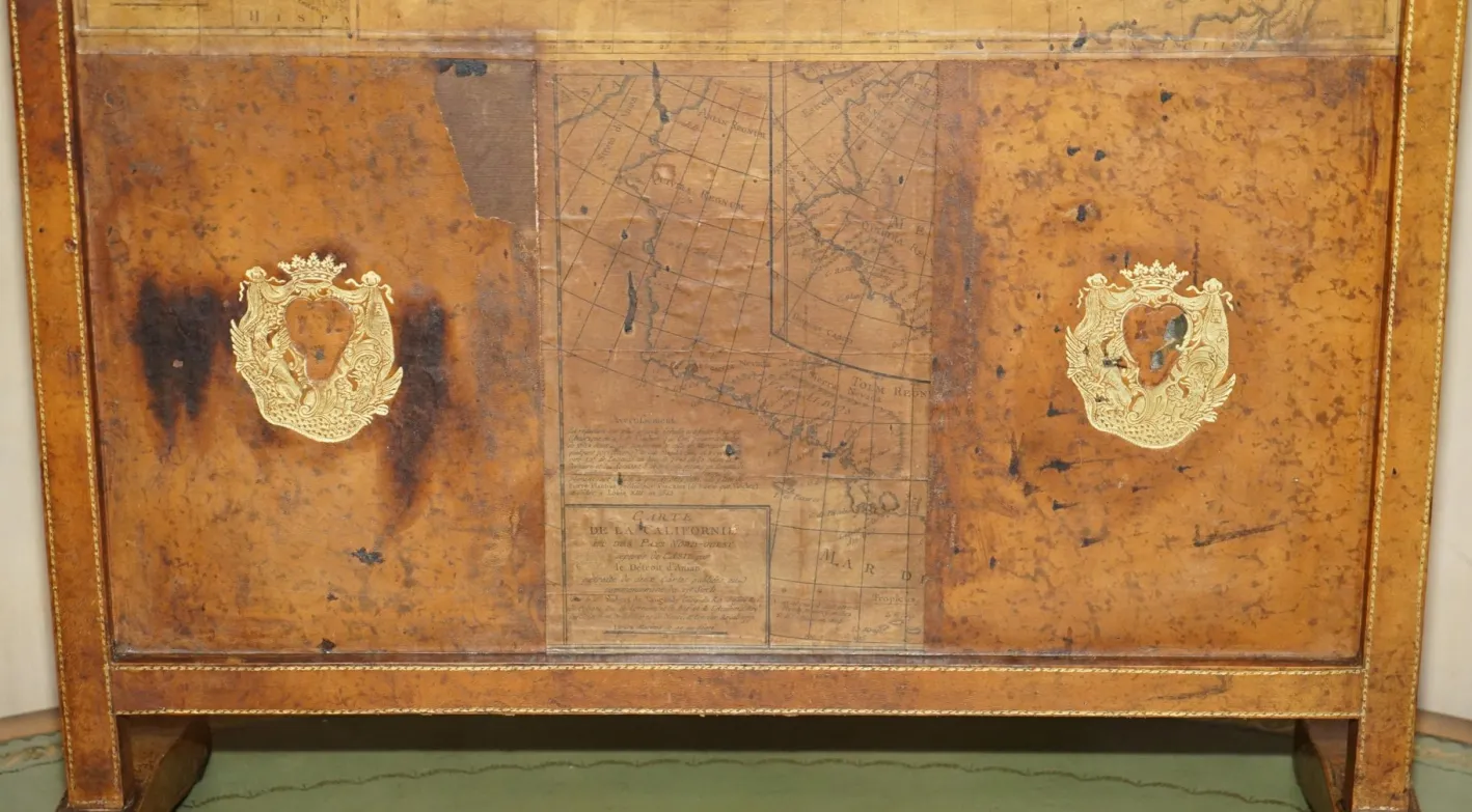 Antiker edwardianischer Feuerschutz aus Leder mit Prägung und Kartendekoration, 1900