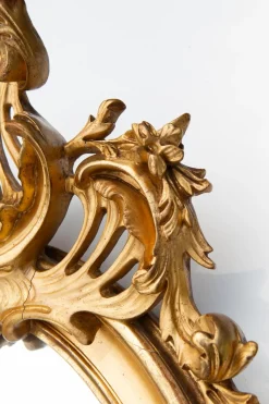 Antiker ovaler französischer Louis XV Spiegel mit vergoldetem Rahmen, 1913