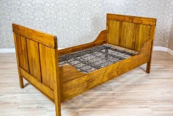 Antikes Bett aus Kiefernholz, 1910