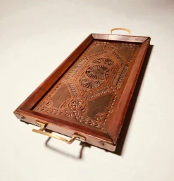 Antikes edwardianisches Serviertablett aus handgeschnitztem Holz mit Messinggriffen, England, 1890er