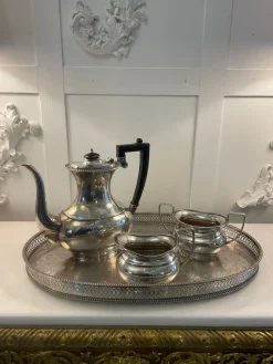 Antikes edwardianisches Versilbertes Teeservice, 1900er, 3 . Set