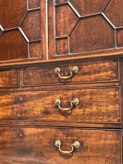 Antikes George III Thomas Chippendale Bücherregal aus Mahagoni, 1770