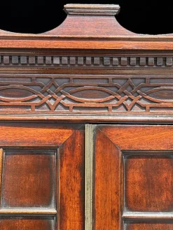 Antikes George III Thomas Chippendale Bücherregal aus Mahagoni, 1770