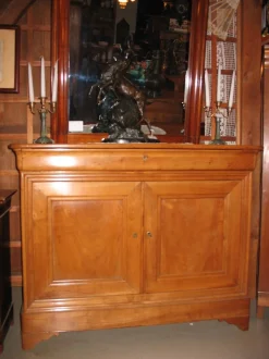 Antikes Louis Philippe Buffet aus Kirschholz