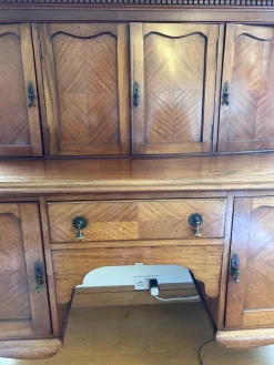 Antikes 2-teiliges französisches Buffet aus Nussholz mit Sideboard, frühes 20. Jh