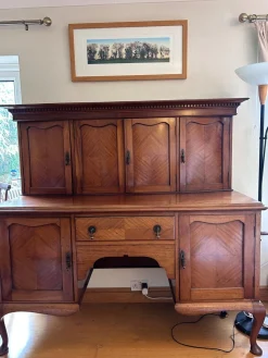 Antikes 2-teiliges französisches Buffet aus Nussholz mit Sideboard, frühes 20. Jh