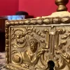Antikes Türschloss aus Vergoldeter & Gemeißelter Bronze, 18. Jh., Frankreich