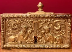Antikes Türschloss aus Vergoldeter & Gemeißelter Bronze, 18. Jh., Frankreich