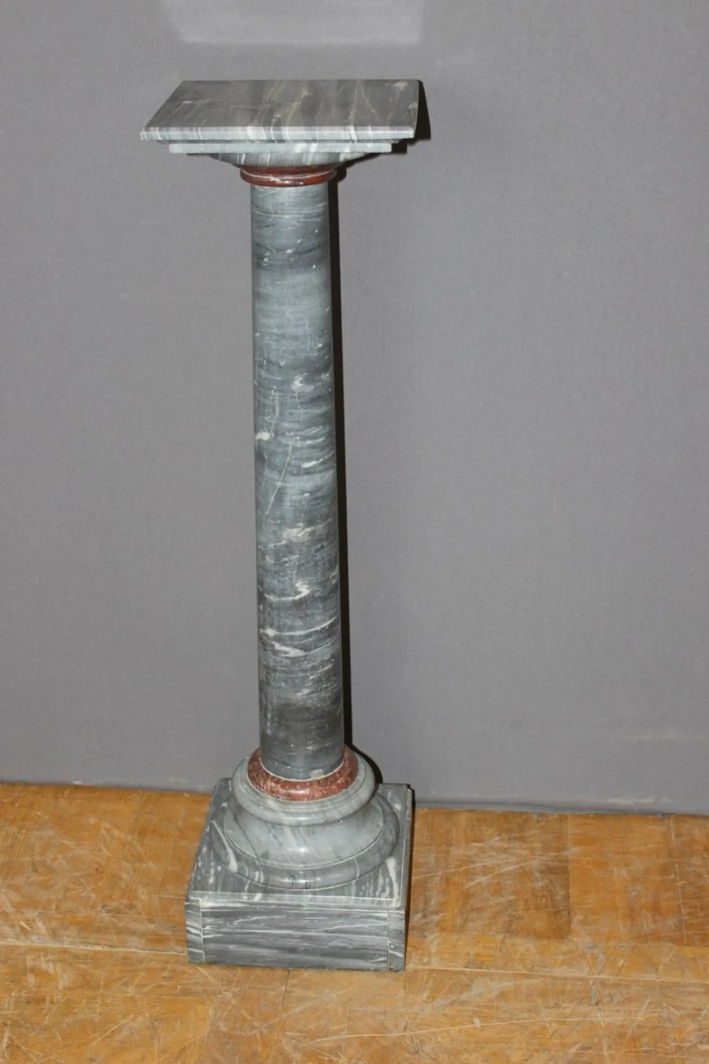 Antike Säule aus Türkisblauem & Rotem Marmor, 1800er