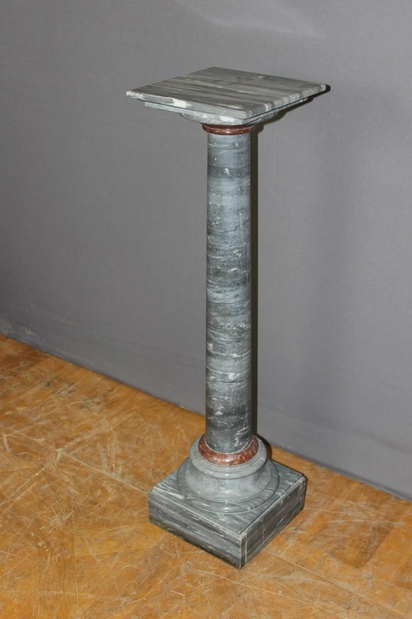 Antike Säule aus Türkisblauem & Rotem Marmor, 1800er