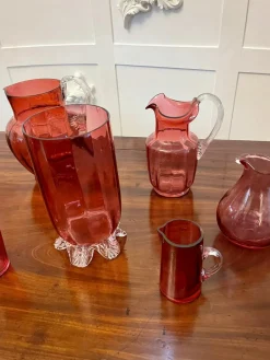 Antike viktorianische Cranberry Glasartikel, 1880, 7 . Set