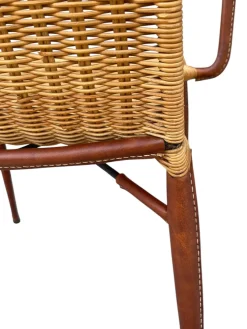 Armlehnstühle aus genähtem Leder & Rattan von Jacques Adnet, 1950er, 2er Set