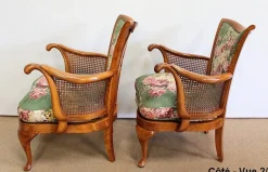 Armlehnstühle und Chippendale Tisch aus massiver Buche, 1950er, 3er Set