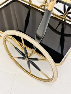 Art Deco Servierwagen aus Messing & schwarzem Glas, 1950er