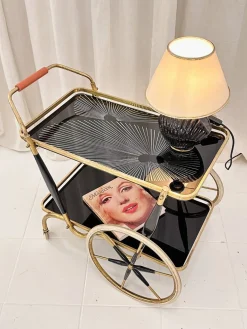 Art Deco Servierwagen aus Messing & schwarzem Glas, 1950er