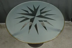 Astrolabio Tisch von Oscar Tusquets, 1988