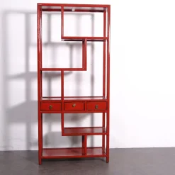 Asymmetrisches chinesisches Bücherregal in Rotem Lack