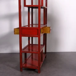 Asymmetrisches chinesisches Bücherregal in Rotem Lack