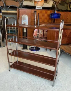 Bauhaus Étagère aus gebogenem Stahl & Blech, 1930er