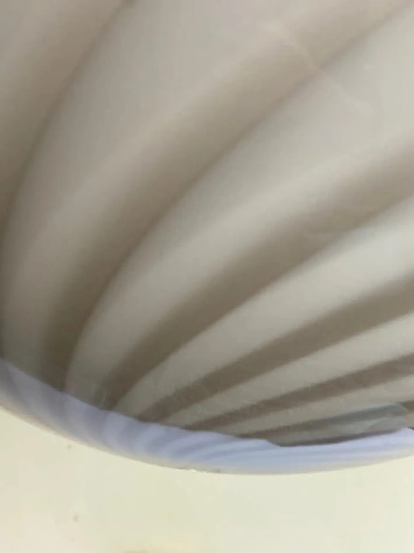 Beige & Weiße Sphere Hängelampe aus Muranoglas von Simoeng