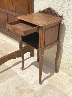 Bett im Louis XV-Stil mit Nachttischen, 3er Set