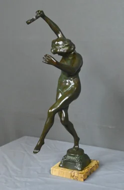 C. Binder, Die Tänzerin mit dem Tamburin, Frühes 20. Jh., Bronze