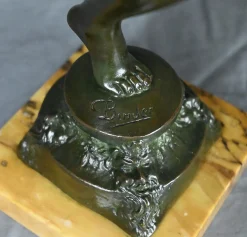 C. Binder, Die Tänzerin mit dem Tamburin, Frühes 20. Jh., Bronze