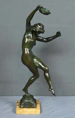 C. Binder, Die Tänzerin mit dem Tamburin, Frühes 20. Jh., Bronze