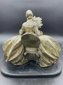 Damina in Terrakotta von Giuseppe Granello
