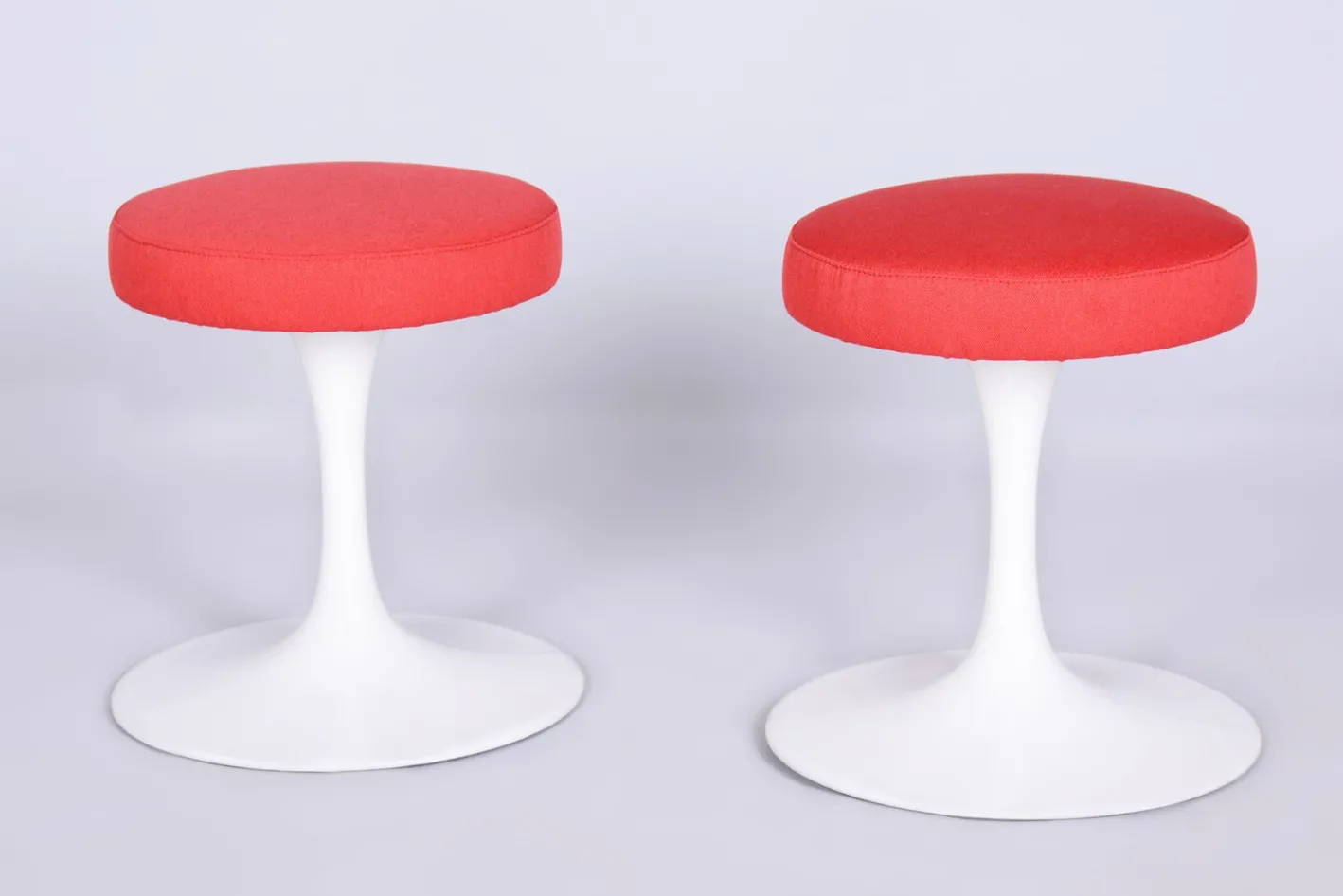 Deutsche Mid-Century Sitzgruppe aus Aluminium von Eero Saarinen, 1950er, 5er Set