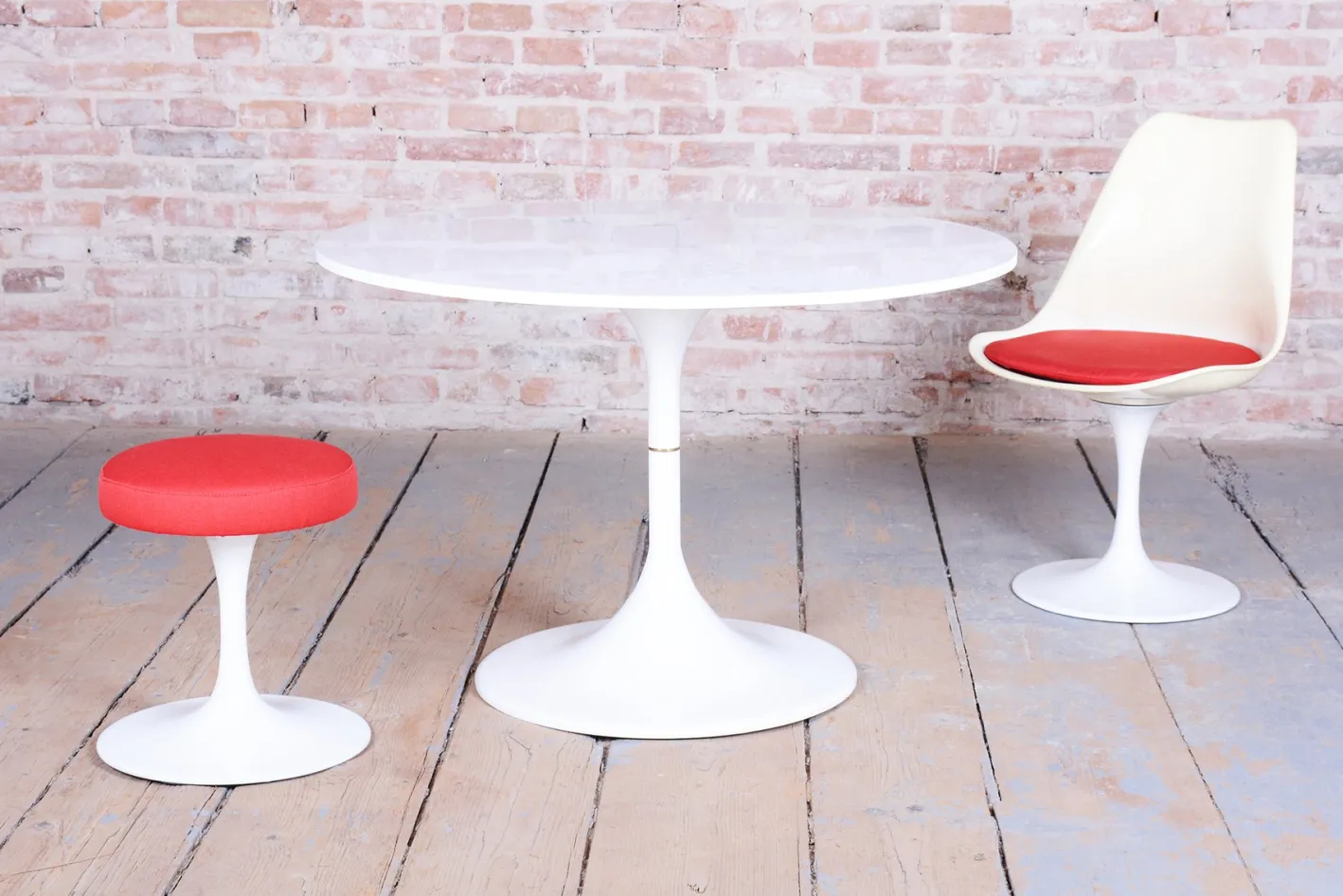 Deutsche Mid-Century Sitzgruppe aus Aluminium von Eero Saarinen, 1950er, 5er Set