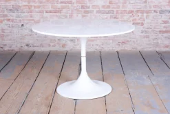 Deutsche Mid-Century Sitzgruppe aus Aluminium von Eero Saarinen, 1950er, 5er Set