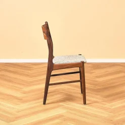 Dänische Esszimmerstühle aus Teak & Nussholz, 1950