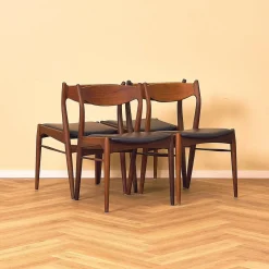Dänische Esszimmerstühle aus Teak und Nussholz von Ærthøj Jensen & Mølholm, 1960, 4er Set