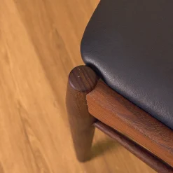 Dänische Esszimmerstühle aus Teak und Nussholz von Ærthøj Jensen & Mølholm, 1960, 4er Set