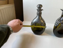 Dänische Karaffen aus Grünem Glas & Zinn, 1910er, 2er Set
