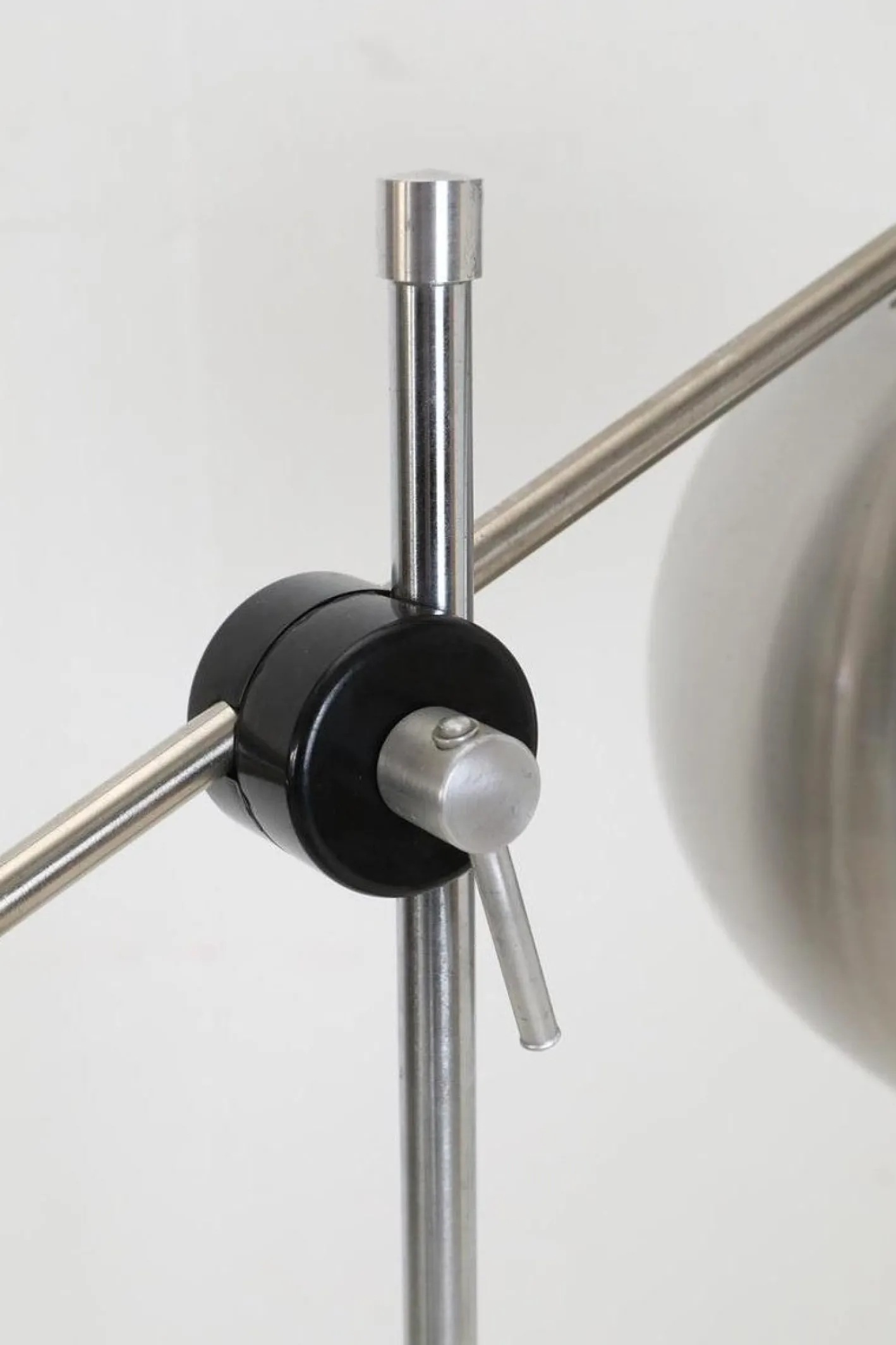 Dänische Mid-Century Stehlampe mit Doppelleuchte, 1970er